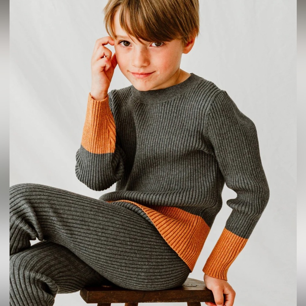 Petite Revery Rib knit Gray/Orange Sweater top/pant Set unisex size 2-3T EUC!